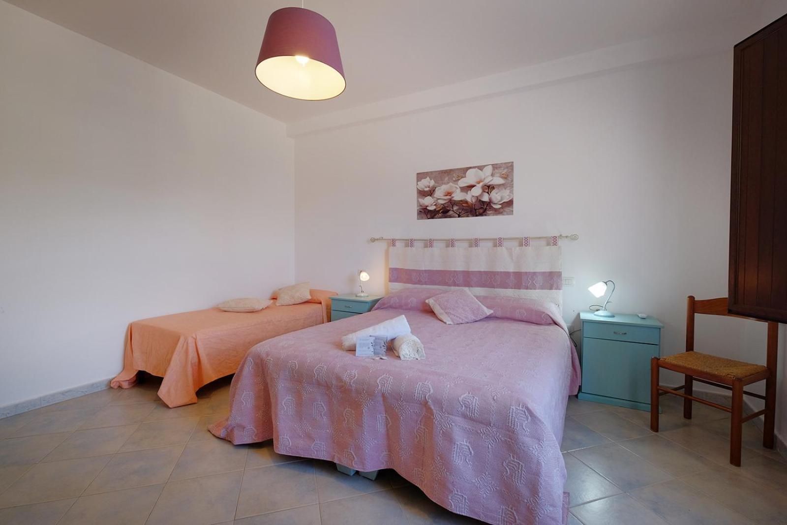 Su Nuraghe Hotel Sant'Anna Arresi Bagian luar foto