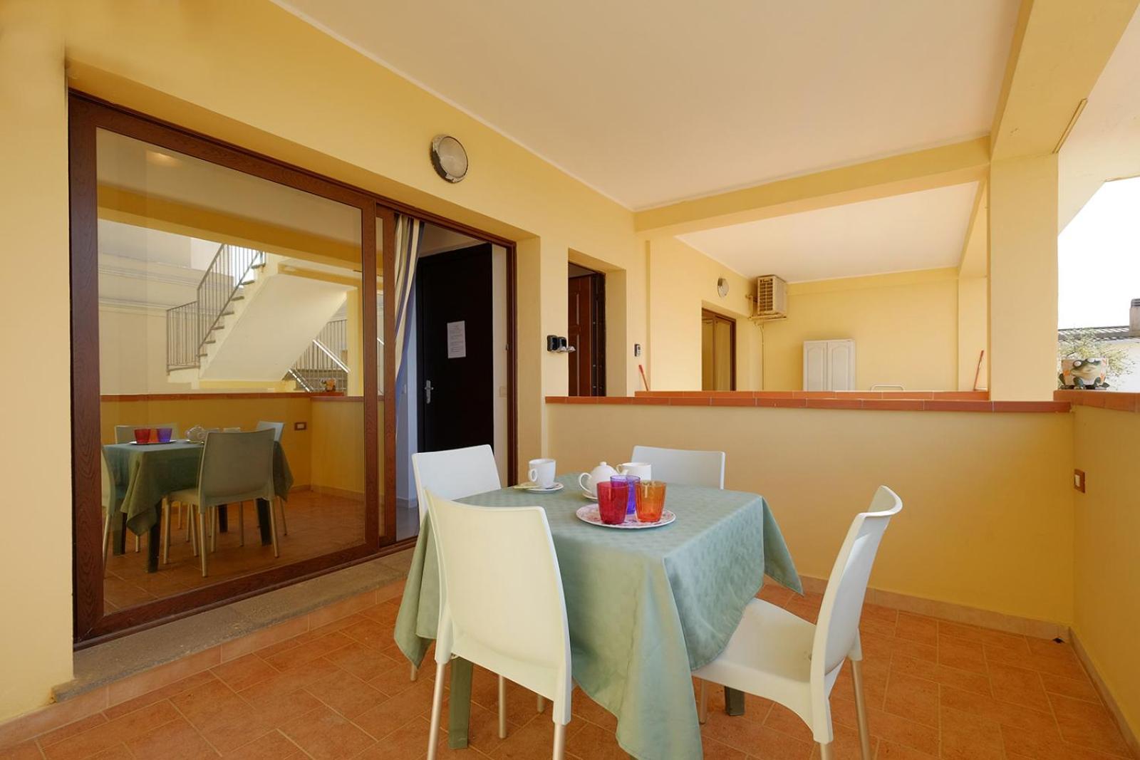 Su Nuraghe Hotel Sant'Anna Arresi Bagian luar foto