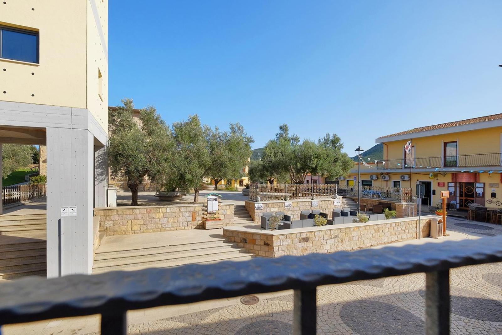 Su Nuraghe Hotel Sant'Anna Arresi Bagian luar foto